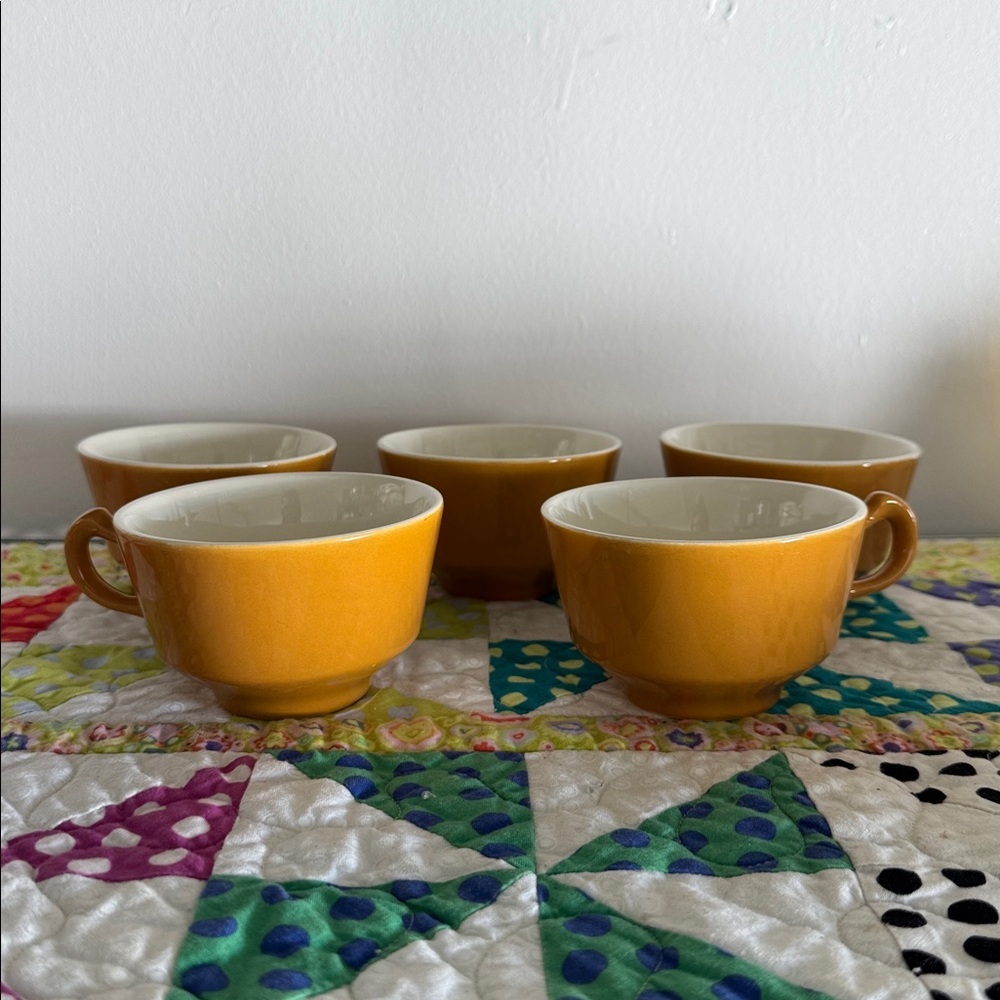 VINTAGE Homer Laughlin Morocco MCM Set of 5 Coffee Cups Set - Picture 2 of 4
